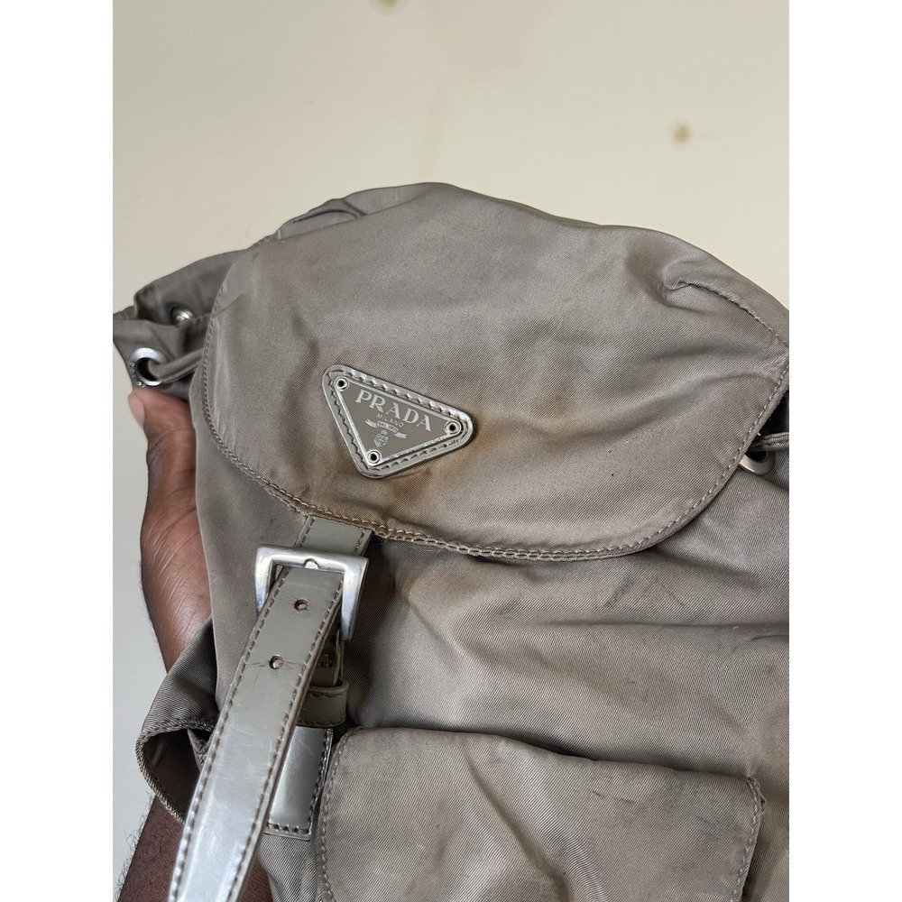 Vintage Prada Tessuto Vela Green Nylon Backpack Distressed Grunge Made In Italy - Picture 12 of 16